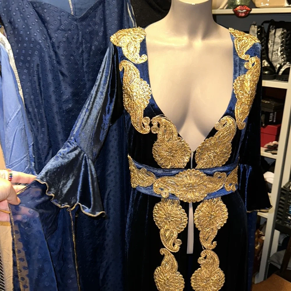 3pc Set Fully Handmade by Me🥰🫠 Velvet Hena or Elegant Turkish Dress - Picture 7 of 17